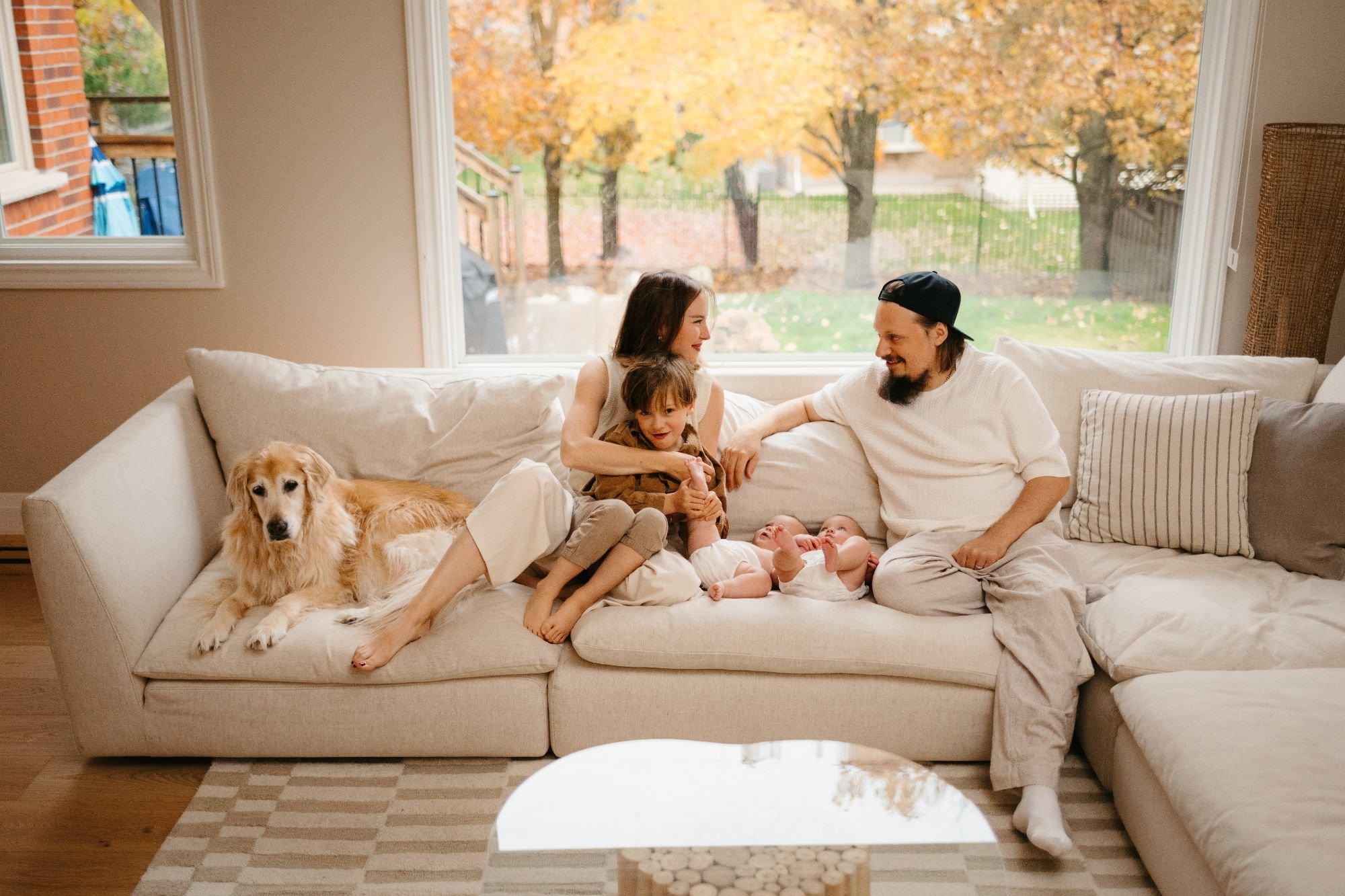 carousel-hero-element image-0