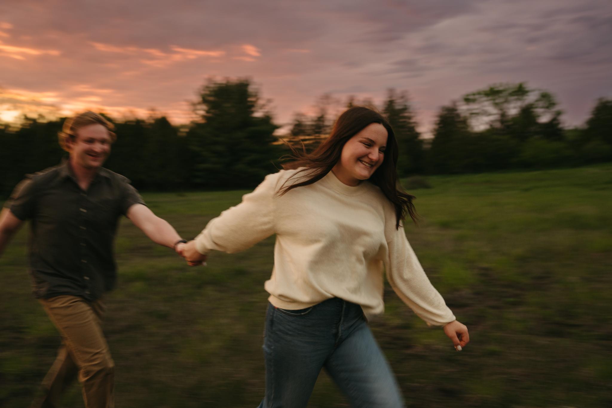 Kitchener-Waterloo Engagement Photographer Reviews