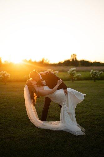 mobile - carousel-hero-element image-3